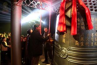 钟声 在线观看,在线共赏历史与现代的交响